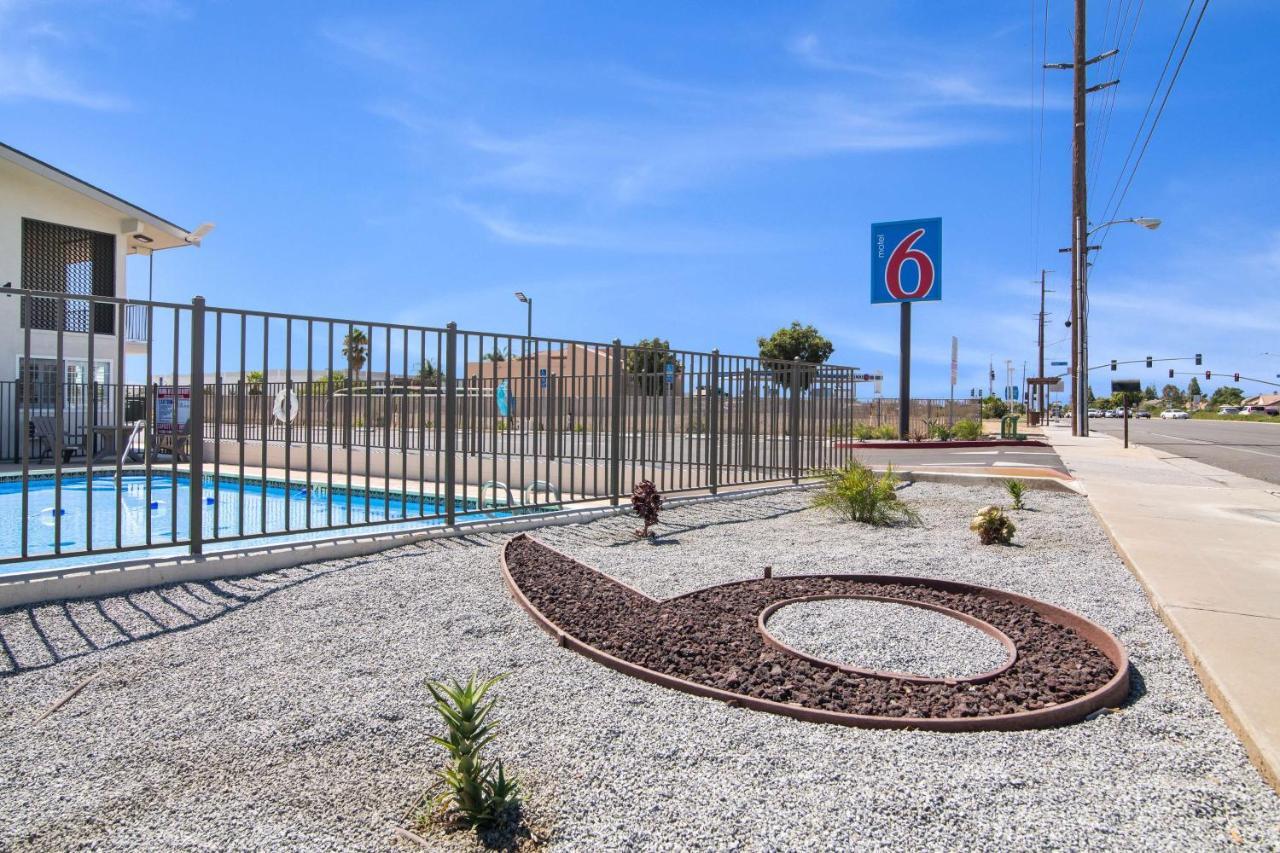 Motel 6-Moreno Valley, Ca - Perris Exteriör bild